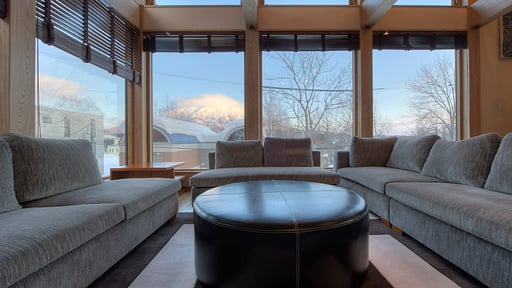 Miyabi Living room