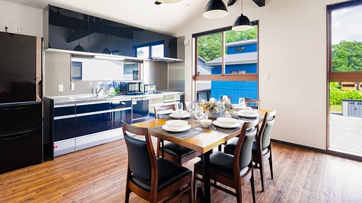 Mizuho Three Bedroom Chalet Dining area