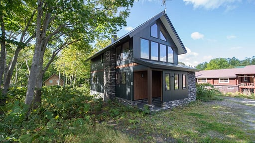 Moiwa Chalet Surroundings