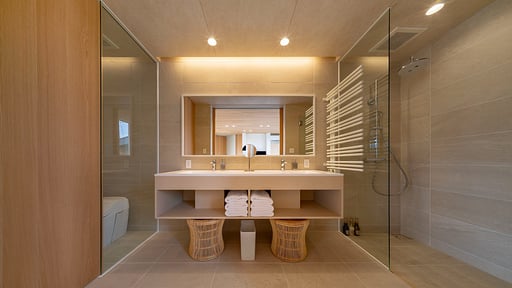 Momo Chalet Bedroom 1