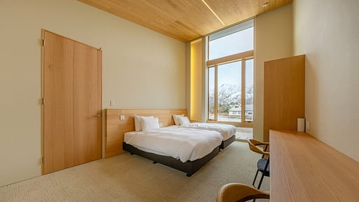 Momo Chalet Bedroom 2