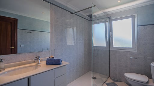 Montelago House Schlafzimmer 1