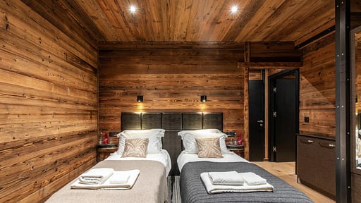 Chalet Monts Bedroom 4