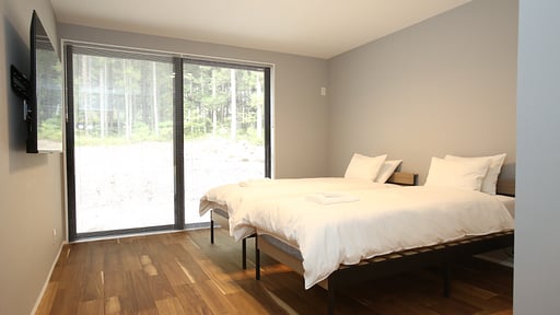 Moon Bear House Bedroom 3