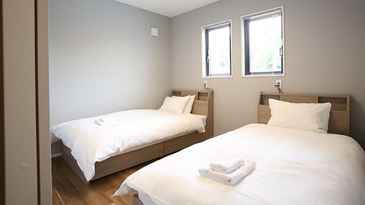 Moon Bear House Bedroom 1