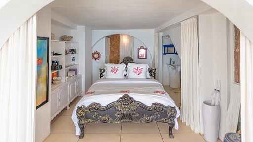Morabito Art Cliff Capri Bedroom 2