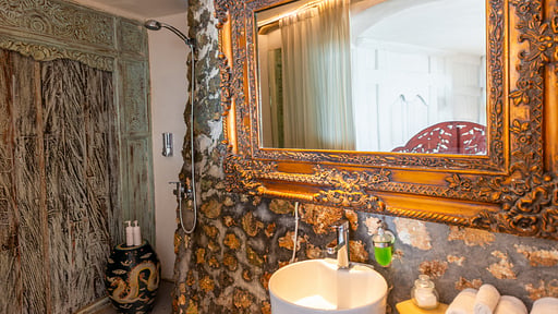 Morabito Art Cliff Capri Bedroom 1
