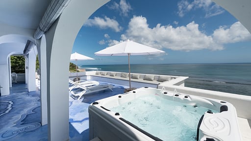 Morabito Art Cliff Terrace/Veranda 1