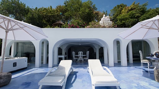 Morabito Art Cliff Terrace/Veranda 1