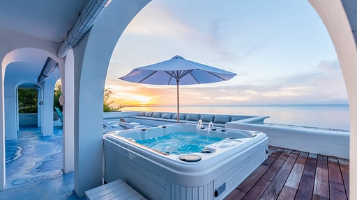 Morabito Art Cliff Terrace/Veranda 1