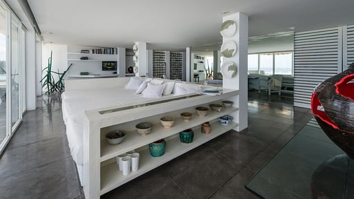 Morabito Art Cliff Living room 3