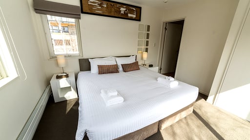 Mori Houses Waraku Sansou Bedroom 1