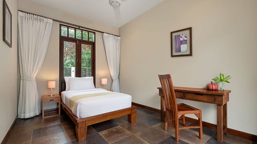 Motsamot Villa Dormitorio 5