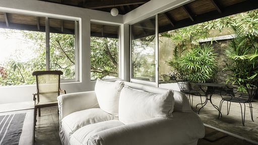 Mount Lodge Living room 1