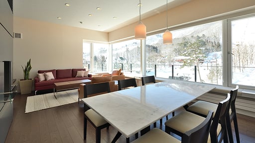 Mountain Side Hakuba Dining area