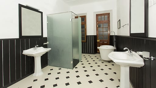 Mountbatten Bungalow Bedroom 1