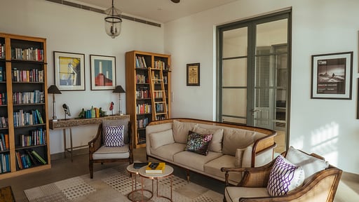 Myla Beach Villa Salon