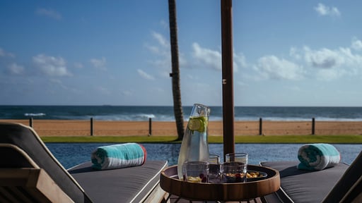 Myla Beach Villa Piscine