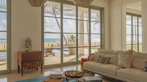 Myla Beach Villa Salon