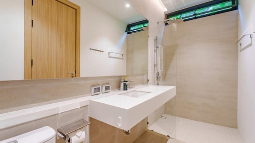 Naiton Aileen Villa Three Bedroom 2