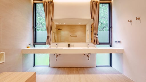 Naiton Aileen Villa Three Bedroom 1