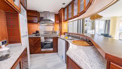 Natalia Beach Kitchen