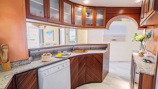 Natalia Beach Kitchen