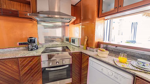 Natalia Beach Kitchen