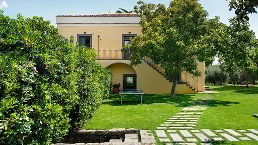 Villa Nerello Mascalese Garden