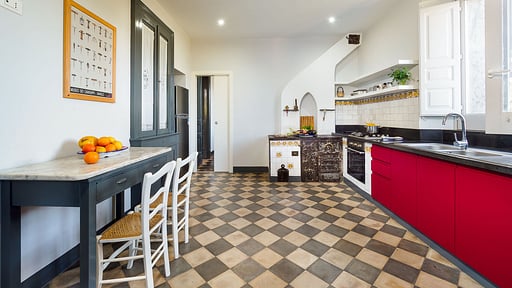 Villa Nerello Mascalese Kitchen