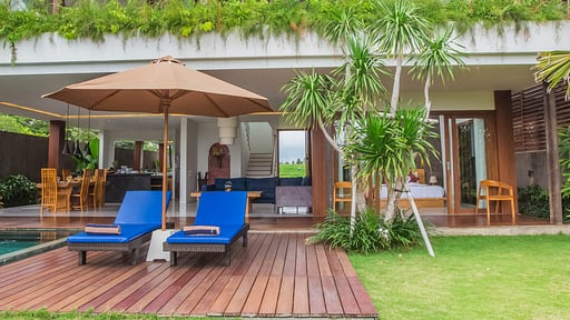 Nesara Villas Swimming pool 1