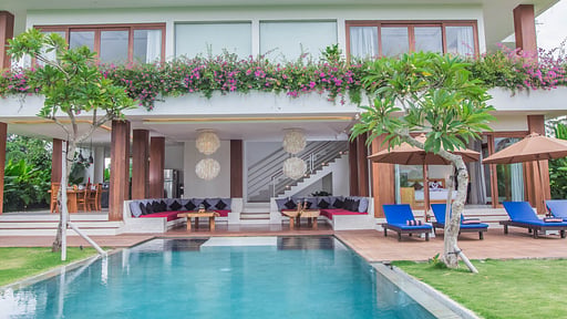 Nesara Villas Swimming pool 2