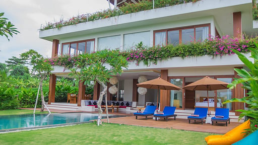 Nesara Villas Swimming pool 2