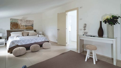 Villa Nettuno Bedroom 1