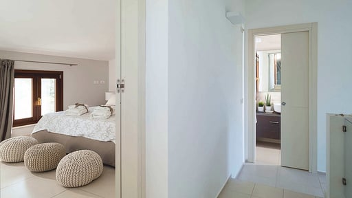 Villa Nettuno Bedroom 1