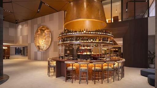 Nikko Style Premium Deluxe King View Indoor bar