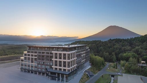 Nikko Style Studio Corner Suite Others