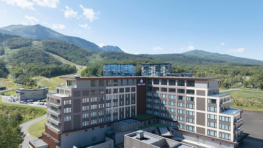 Nikko Style Studio Corner Suite Others