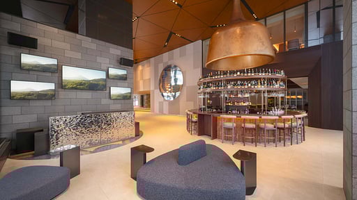 Nikko Style Studio Suite Indoor bar