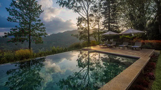 Nine Skies Villa Piscina