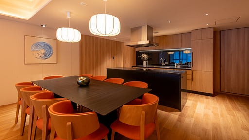 Niseko Kyo Four Bedroom Residence Dining area