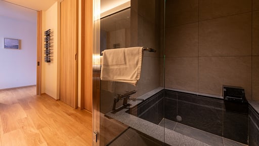 Niseko Kyo Four Bedroom Residence Bedroom 1