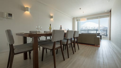 Niseko Landmark View Three Bedroom Premium Dining area