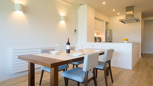 Niseko Landmark View Two Bedroom Deluxe Dining area
