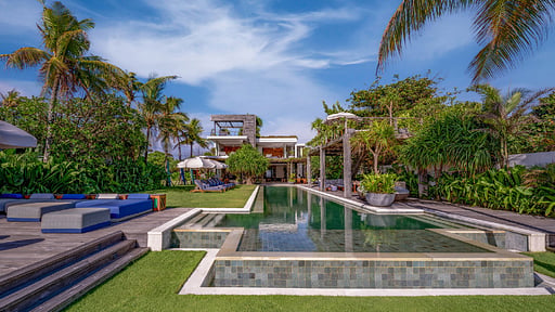 Noku Beach House Swimming pool