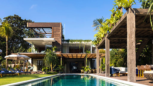 Noku Beach House Swimming pool