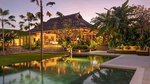 Nusantara Estate Sanur Zwembad