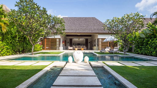 Nyaman Villa 8 Swimming pool 2