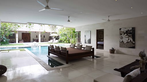 Nyaman Villa 8 Swimming pool 1