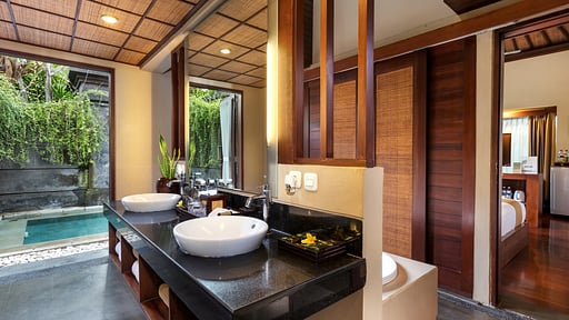 Nyuh Bali Villas Honeymoon Suite Bedroom 1